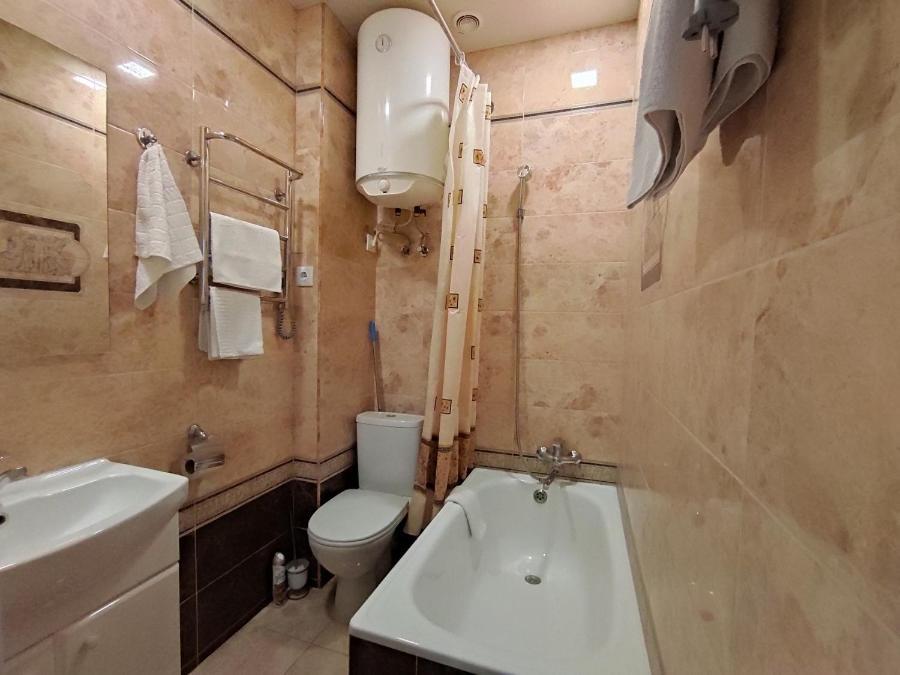 Апартаменты Левада Апартаменти Левада Apartments Levada Charkiv Exteriör bild