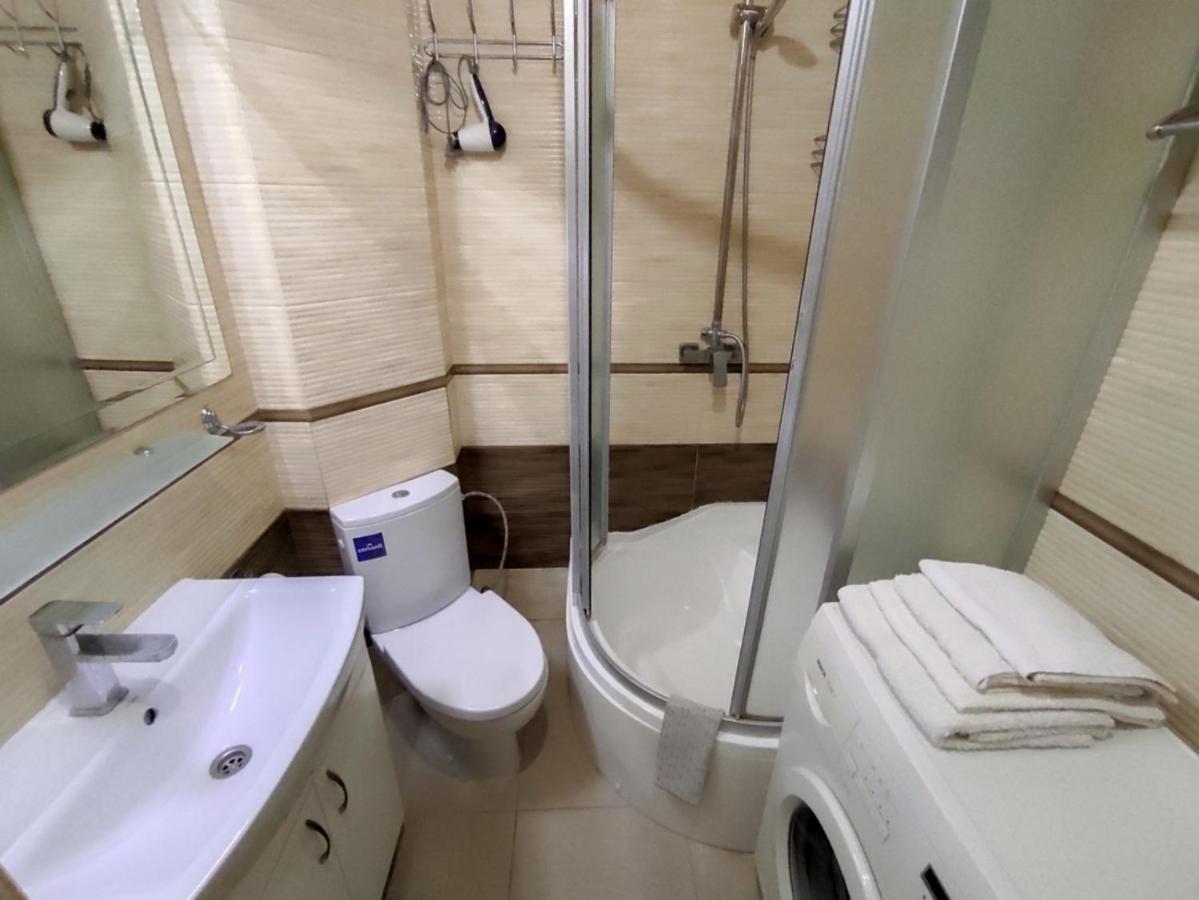 Апартаменты Левада Апартаменти Левада Apartments Levada Charkiv Exteriör bild