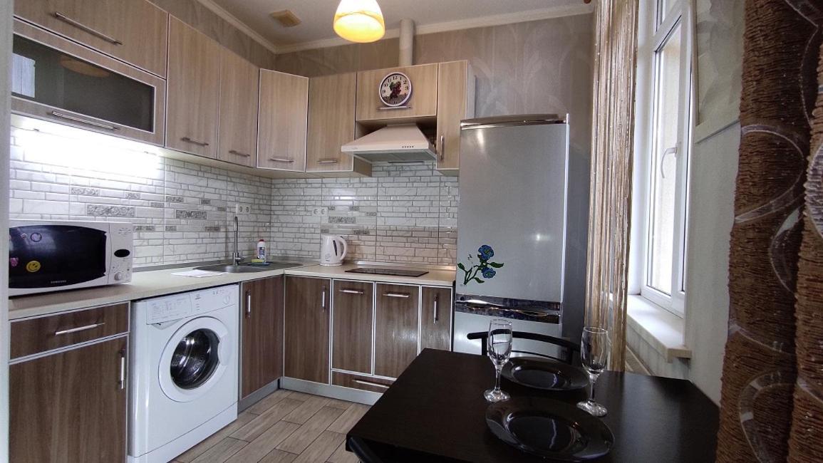 Апартаменты Левада Апартаменти Левада Apartments Levada Charkiv Exteriör bild